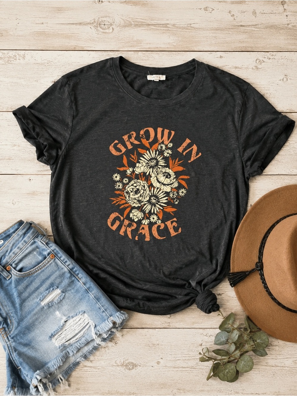 Maurices Charcoal 'Grow in Grace' Floral Graphic Tee